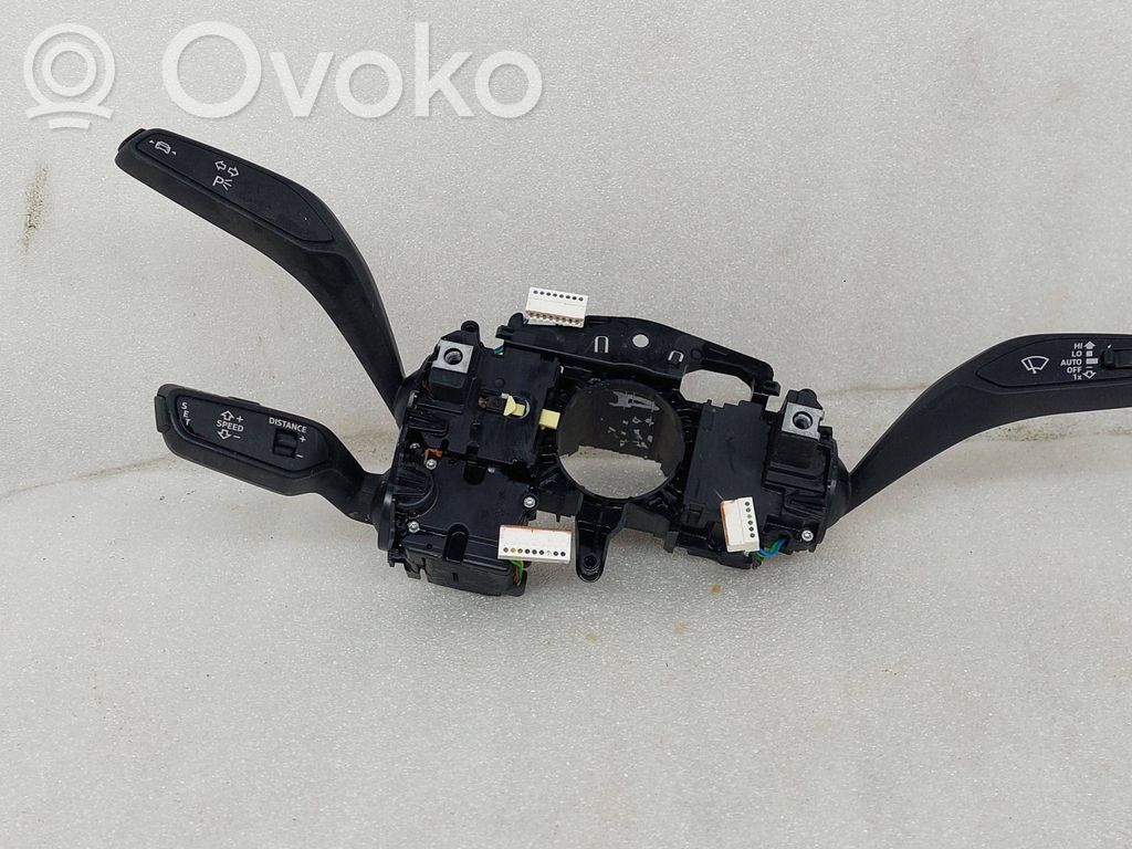Audi A3 8Y Interruptor/palanca de limpiador de luz de giro 