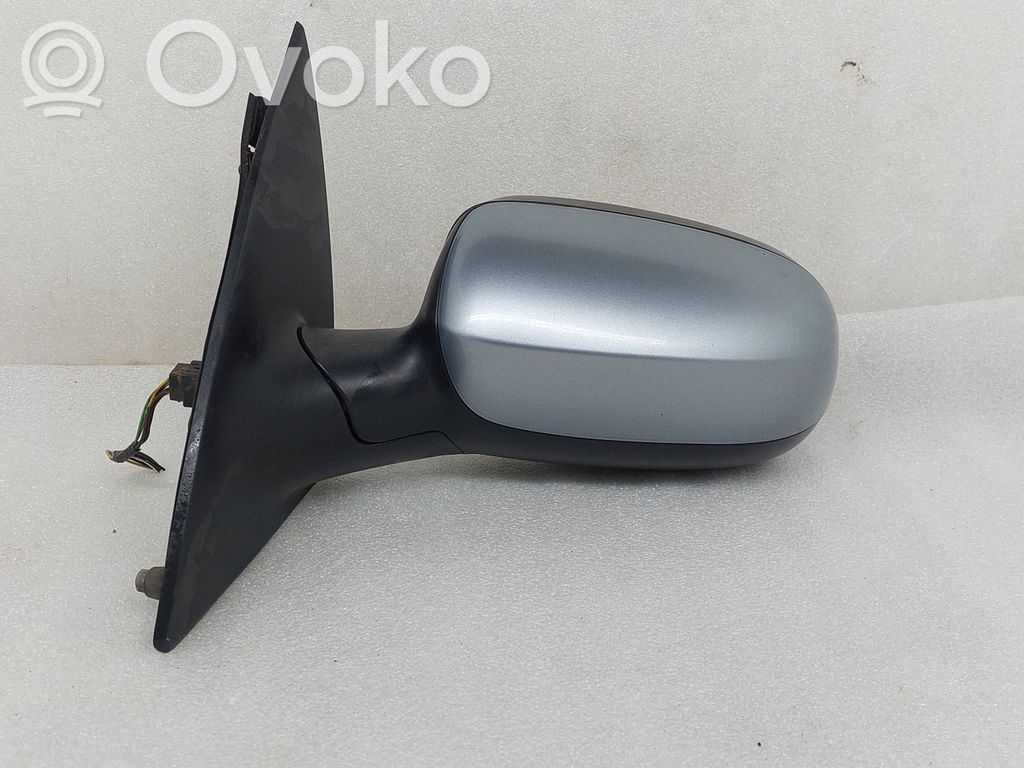 Opel Corsa C Elektryczne lusterko boczne drzwi przednich 