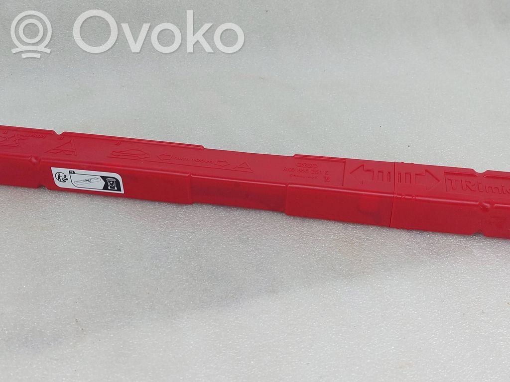 Audi Q8 Triangle d'avertissement 