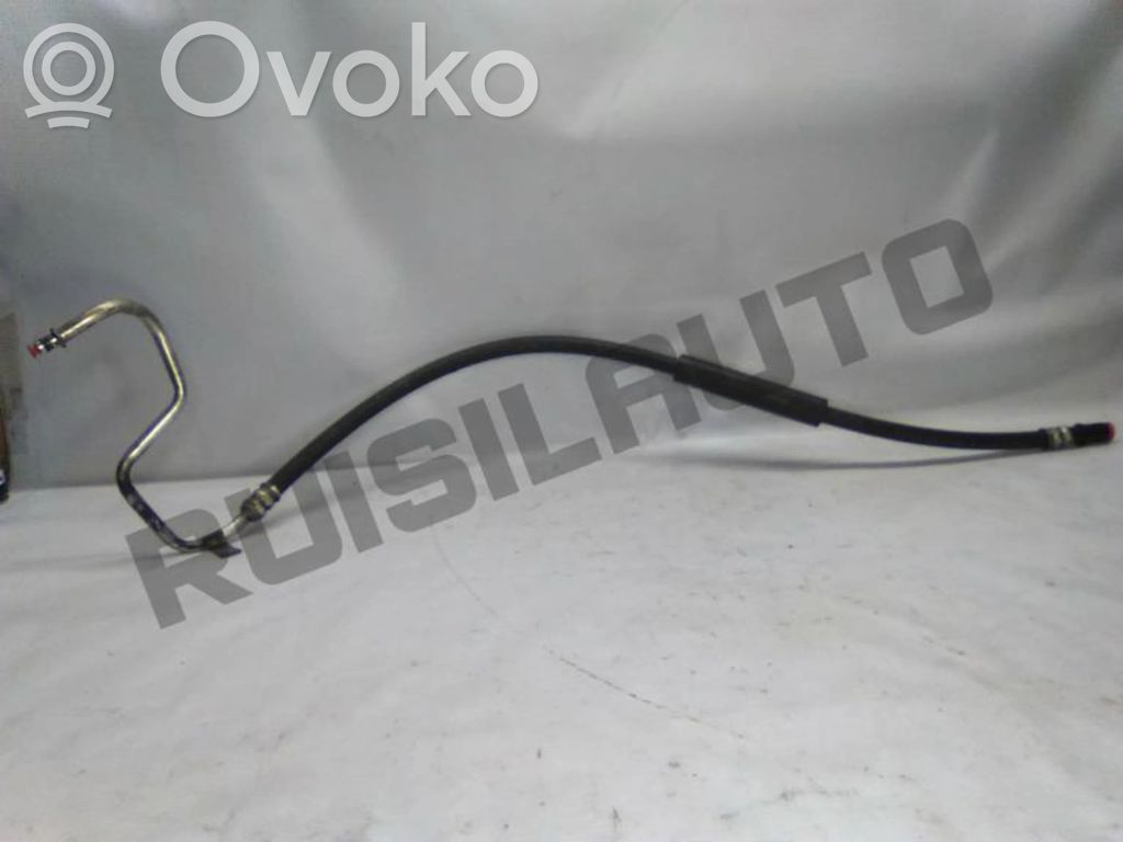 Oil fill pipe