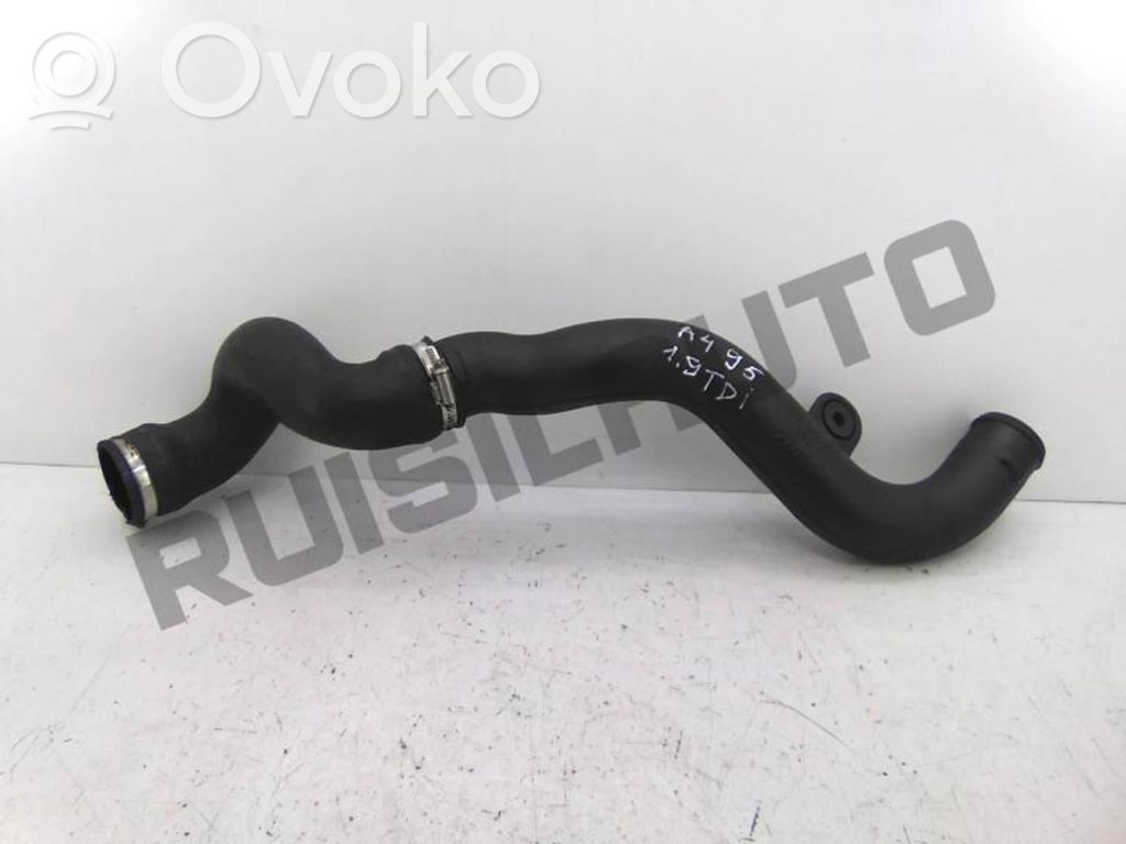 Audi A4 S4 B5 8D Interkūlera šļūtene (-es) / caurule (-es) 