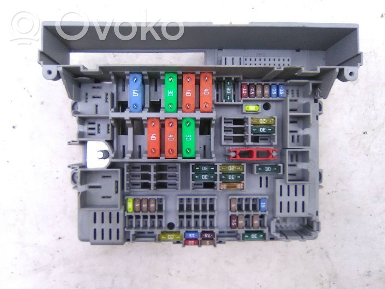 BMW 3 E90 E91 SAM control unit 