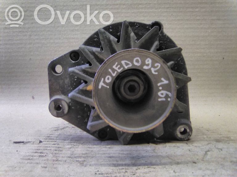 Seat Toledo I (1L) Generator/alternator 