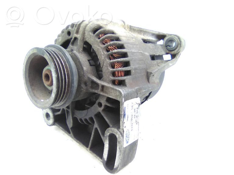 Fiat Punto (176) Generatorius 