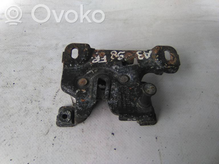 Engine bonnet/hood lock/latch loop/hook   8L0823509B
