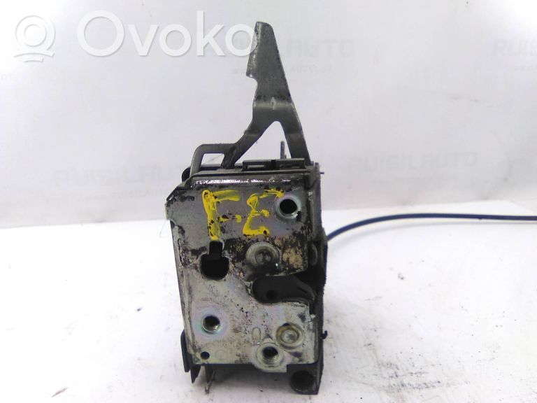Etuoven lukko