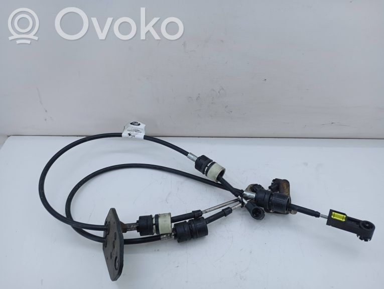 Audi A4 S4 B6 8E 8H Gear shift cable linkage 