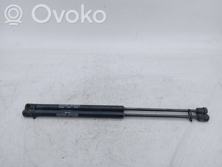 Opel Vectra A Amortizatorius galinio dangčio 
