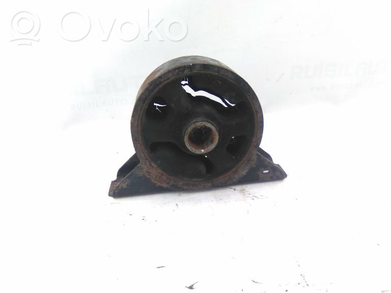 Engine mount bracket