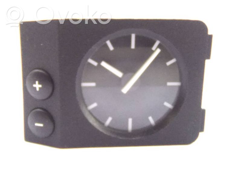 Clock   1387414
