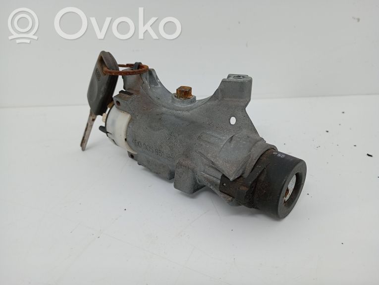 Užvedimo spynelė   4D0905851E