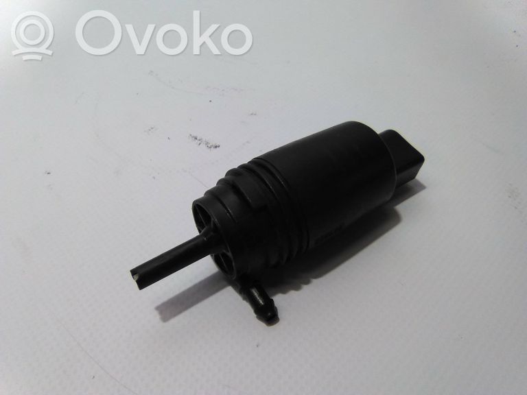 Windscreen/windshield washer pump