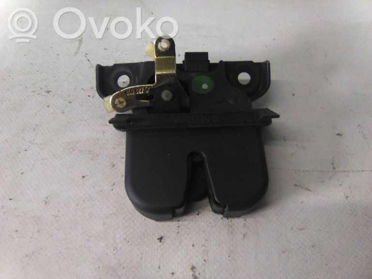 Audi A3 S3 8L Tailgate exterior lock 