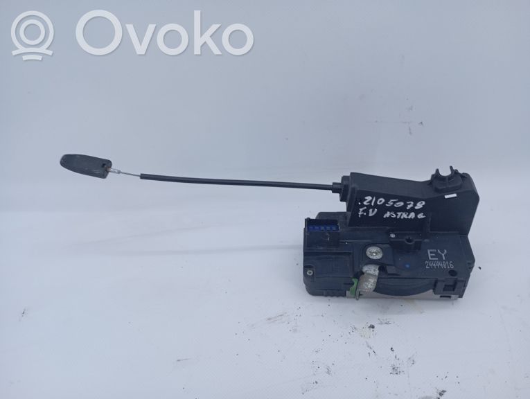 Priekšpusē slēdzene   24444016