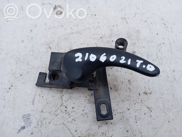 Manecilla interna puerta trasera   95VW22600AA