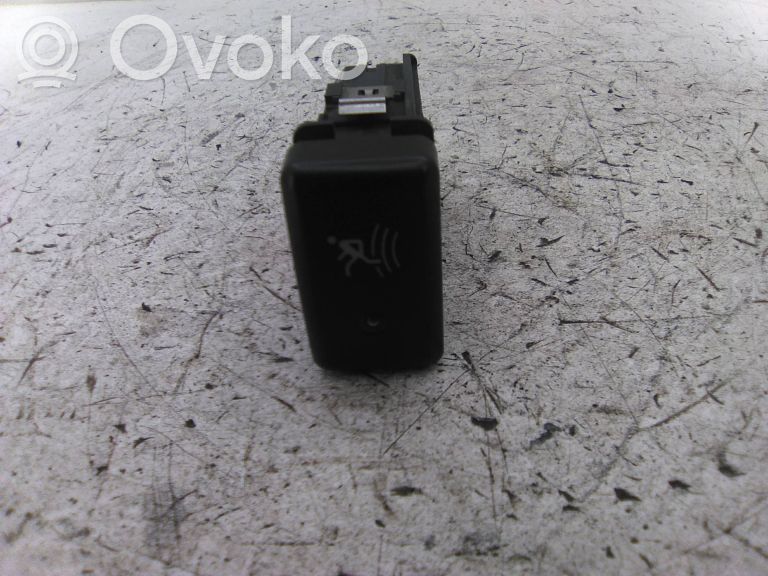 Interruptor de la alarma   M17516