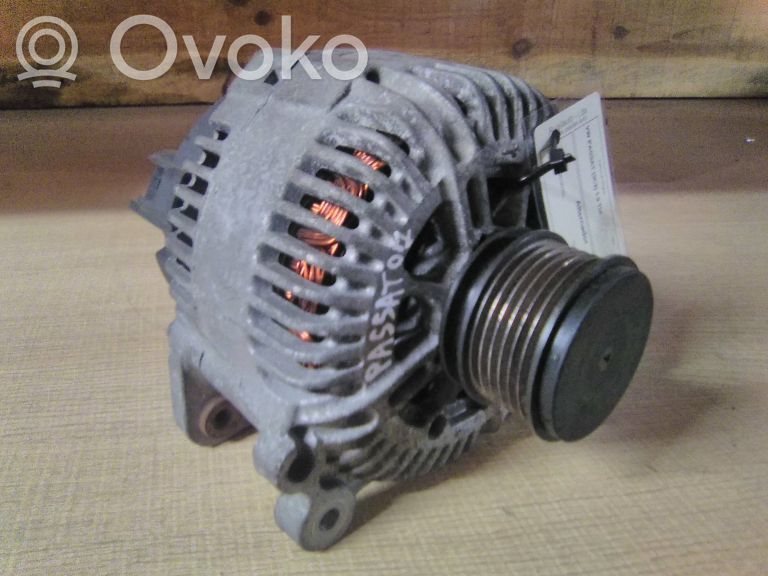 Volkswagen PASSAT B6 Generatore/alternatore 