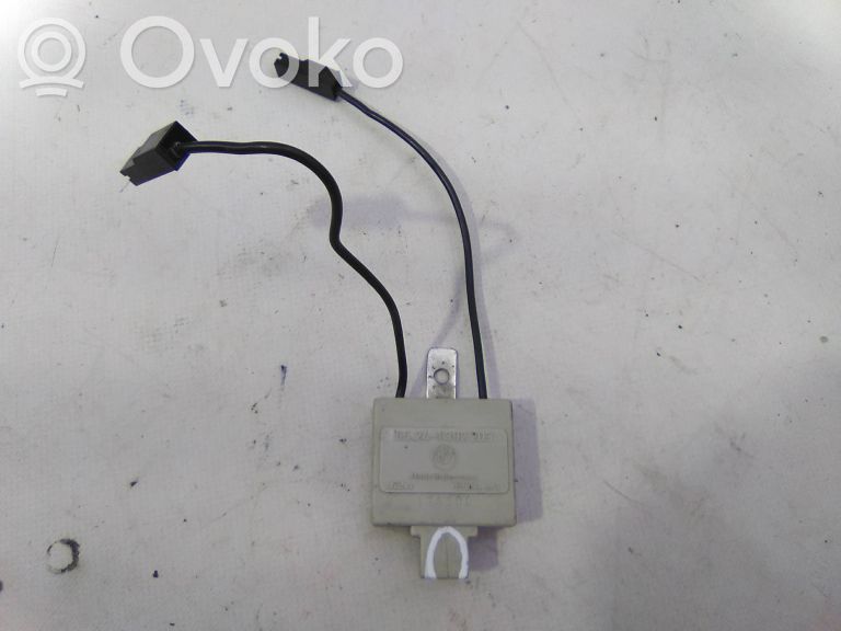 Antenos stiprintuvas   65241392203