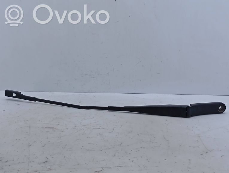 Volkswagen Jetta VI Braccio della spazzola tergicristallo anteriore