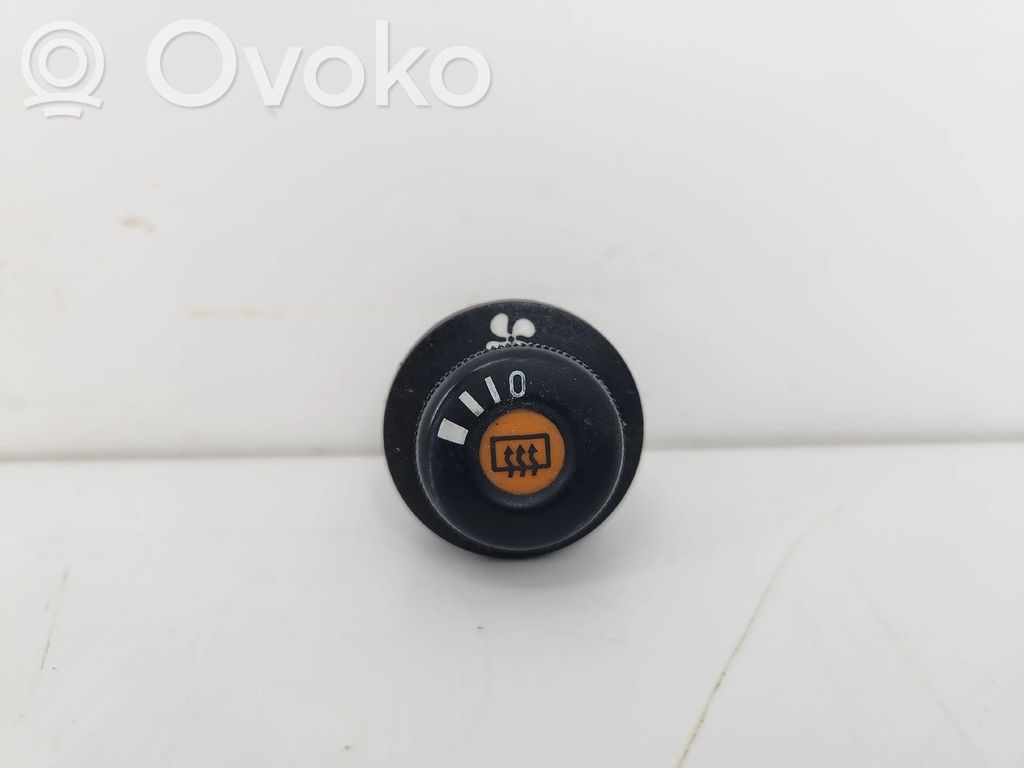 Opel Corsa A Przycisk / Przełącznik ogrzewania szyby przedniej / czołowej 