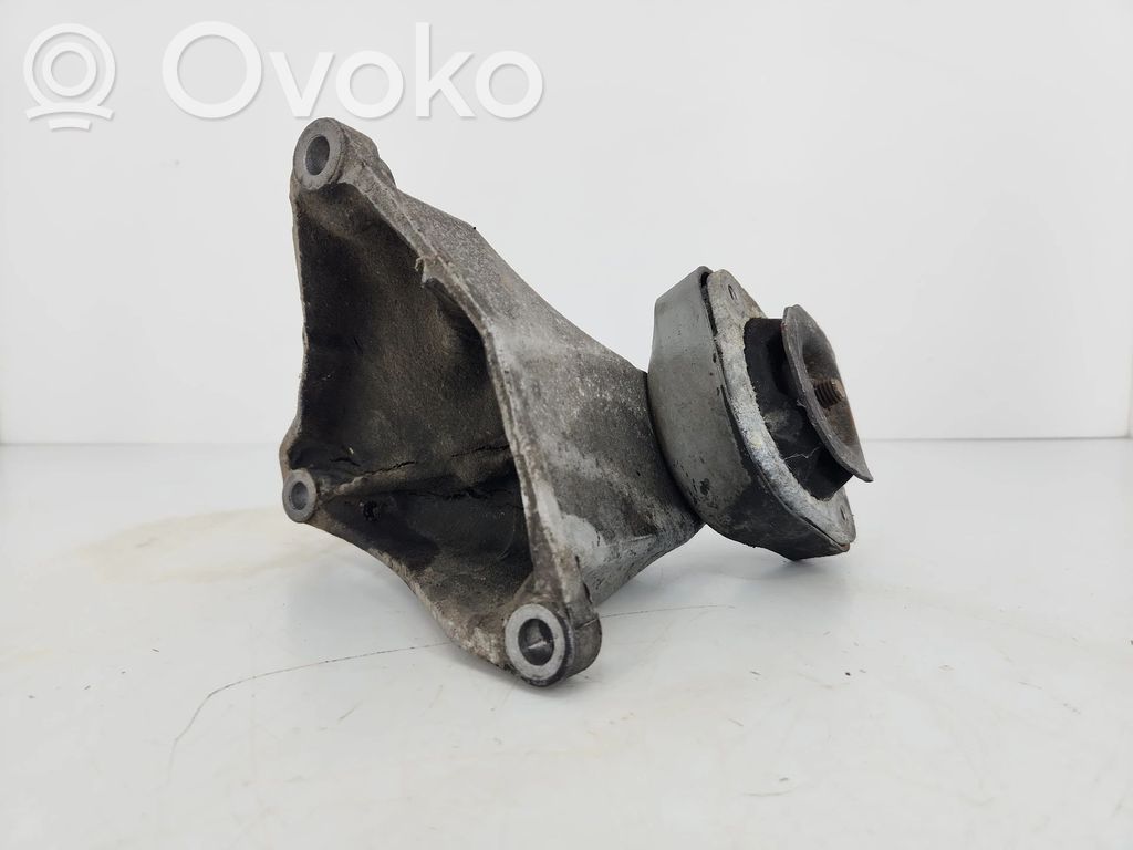 Audi A4 S4 B5 8D Soporte de la caja de cambios
