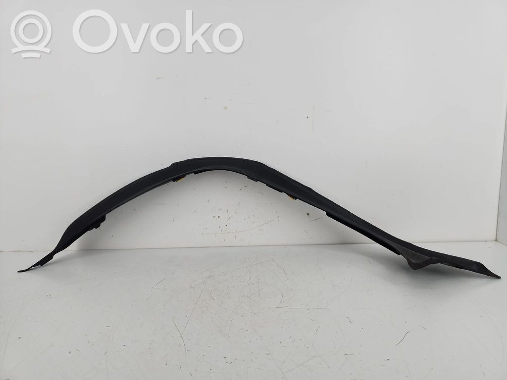 Mercedes-Benz C W205 Tailgate/trunk side cover trim 