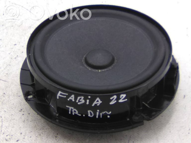 Skoda Fabia Mk4 (6VA) Altavoz del panel