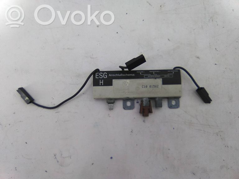 BMW 5 E34 Amplificador de antena aérea 
