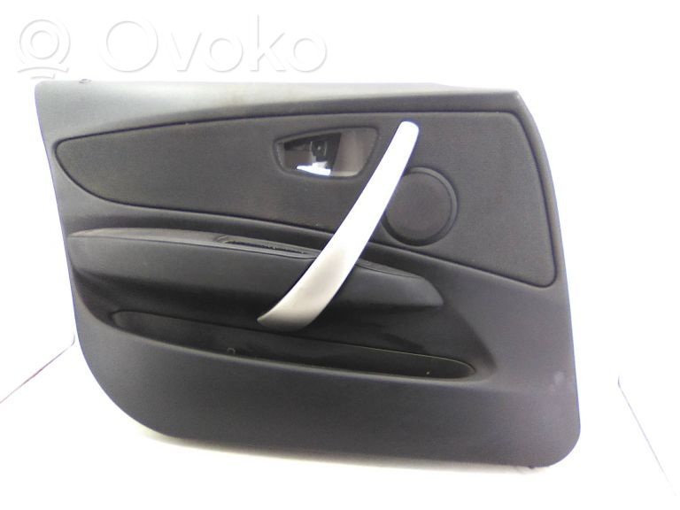 Priekšējo durvju apdare   7122654