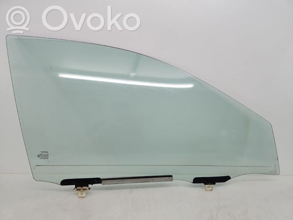 Toyota Corolla E120 E130 Szyba drzwi przednich 