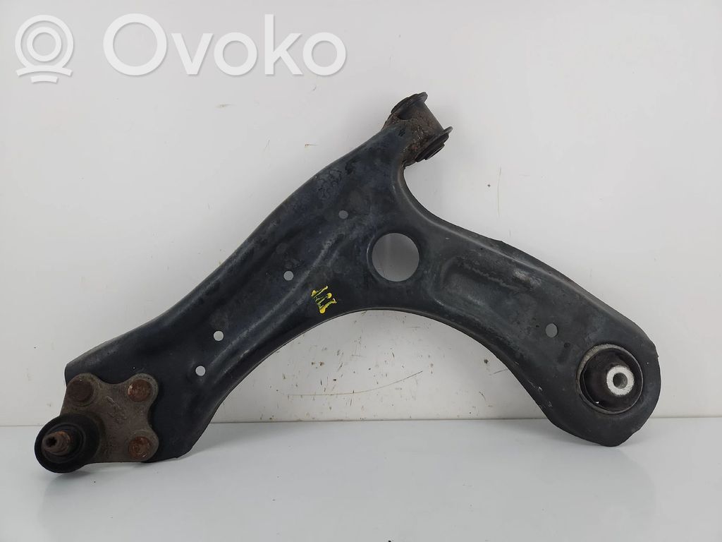 Brazo de suspensión delantero   6R0407151F