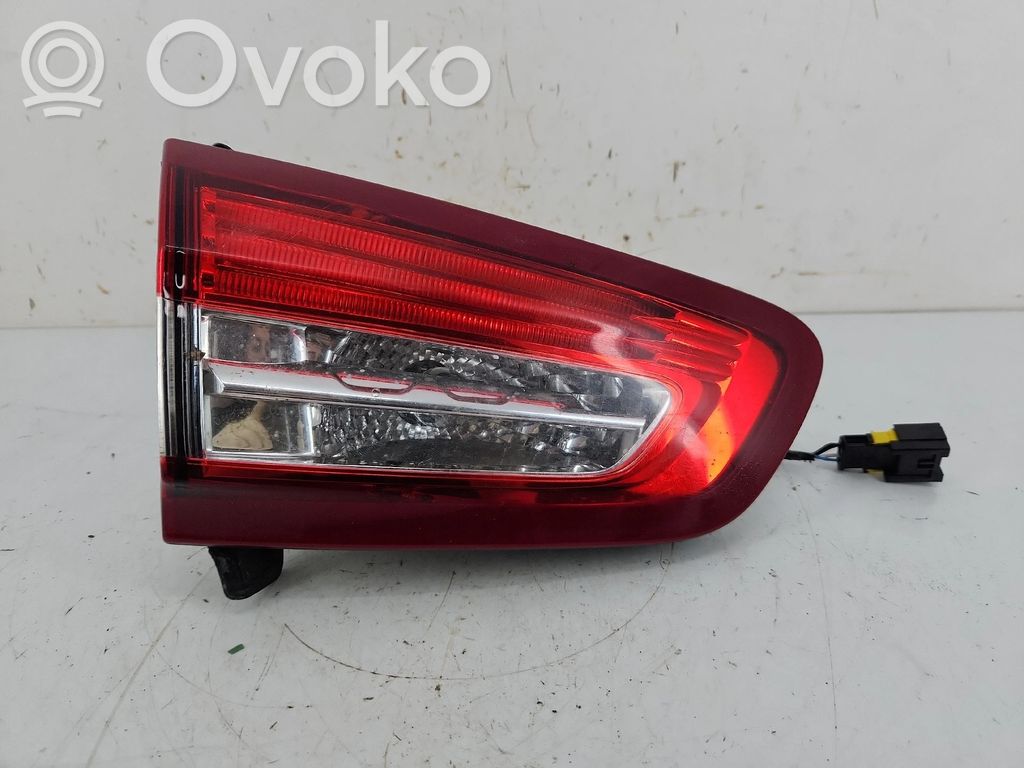 Citroen DS5 Luci posteriori del portellone del bagagliaio 
