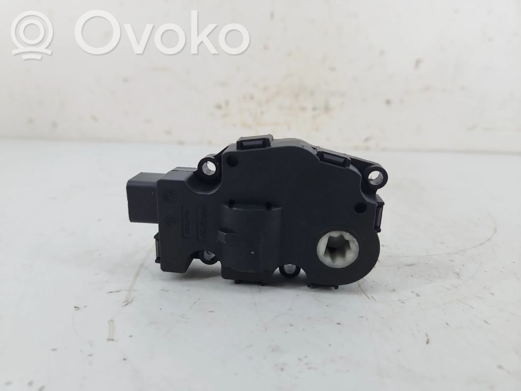 BMW 1 E82 E88 Motor/actuator clapetă aer