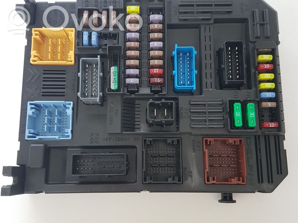 Fuse module   9830707680,9830707680