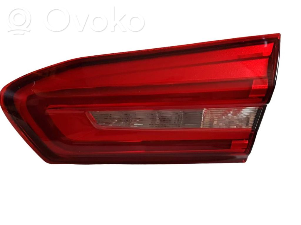 Ford Focus Lampy tylnej klapy bagażnika 
