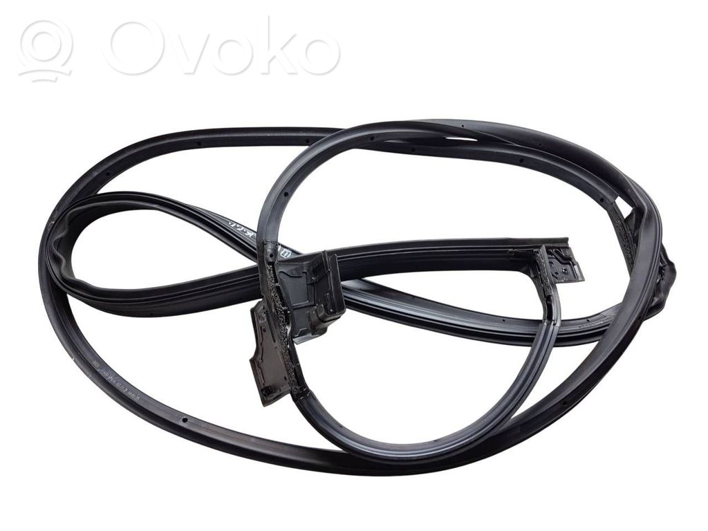 Nissan Qashqai J12 Priekšpusē apdares gumija (uz durvīm) 