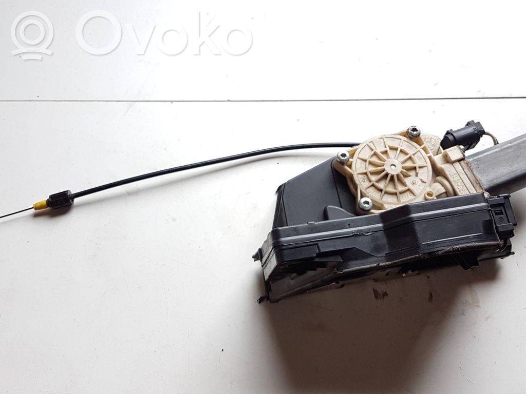 Front door lock   8240571,7746003702
