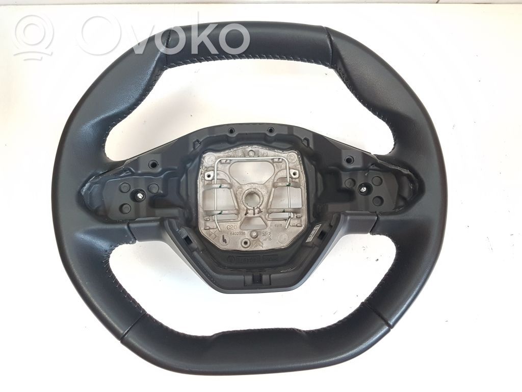 Peugeot 208 II Ohjauspyörä 