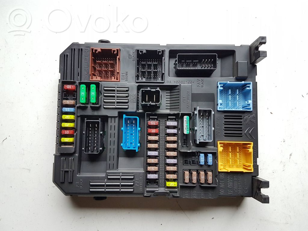 Citroen C3 Drošinātāju bloks 