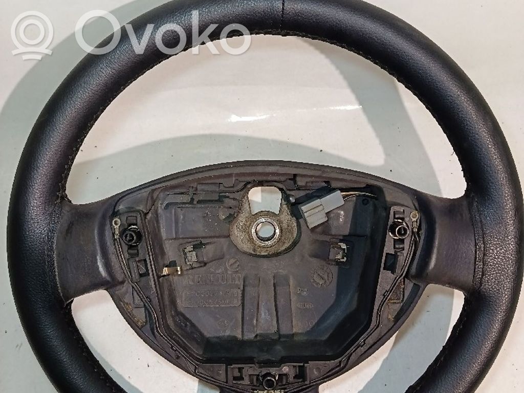 Руль   8200057418,8200057506B