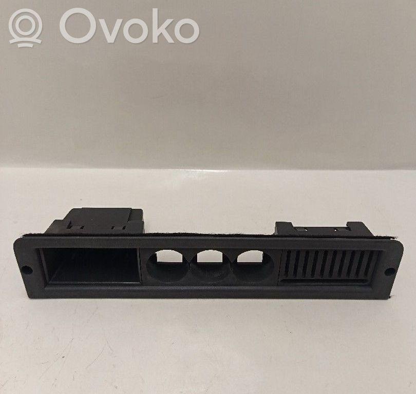 Console centrale   1303456070,1303462070