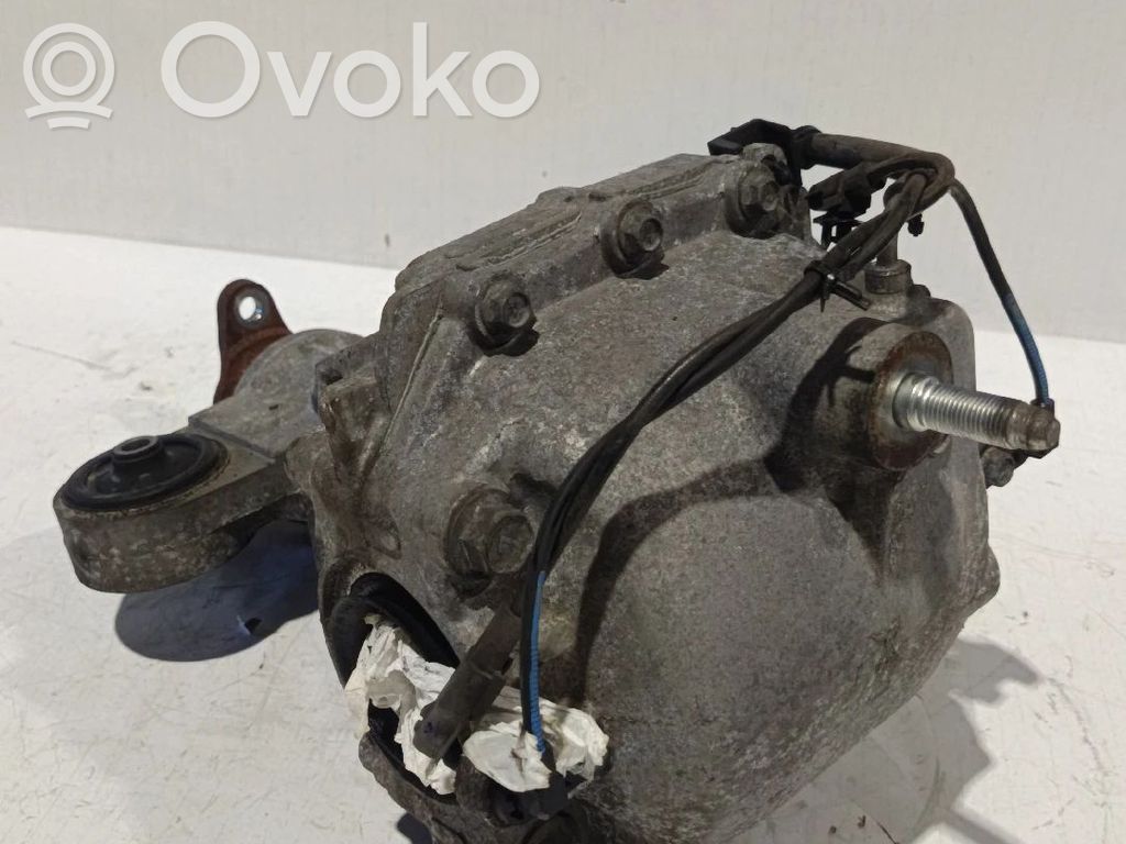 Infiniti Q50 Rear differential 
