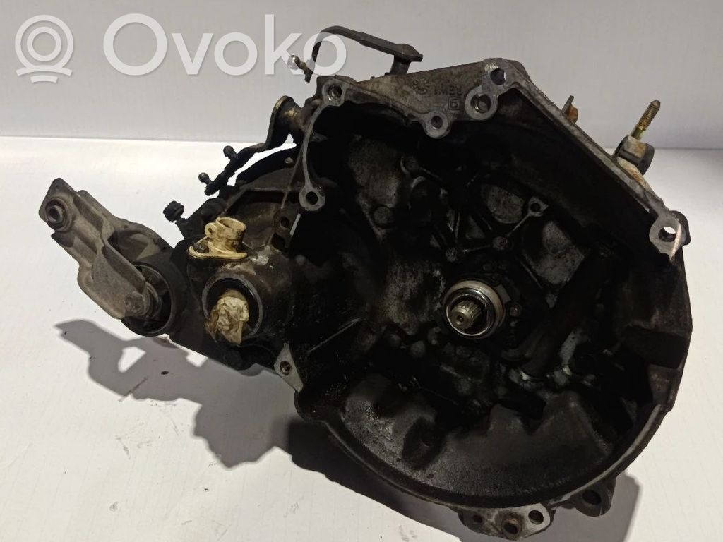 Peugeot 106 Manual 5 speed gearbox 