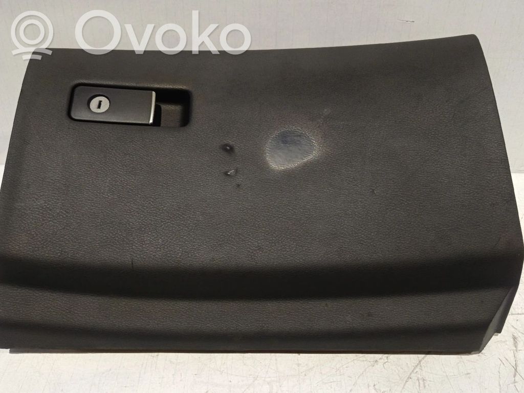 Daiktadėžė   685P3,4GF0A