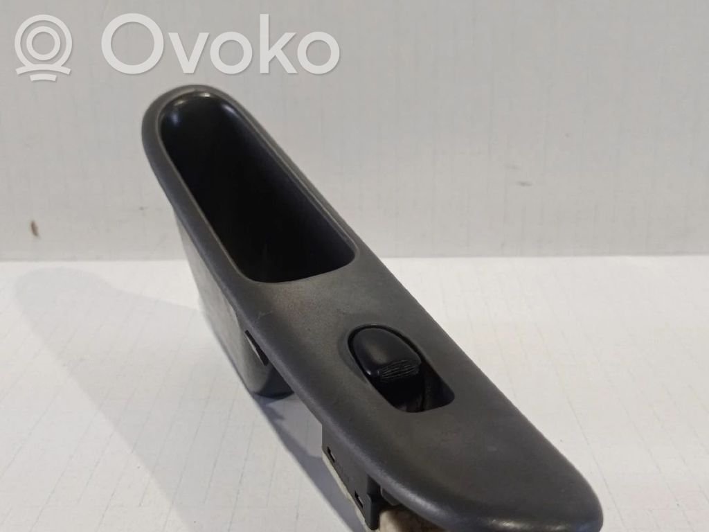 Daewoo Lanos Electric window control switch 