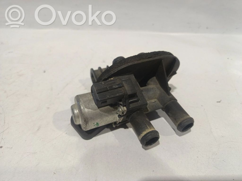 Ford Fiesta Zawór sterujący płynu chłodzącego 