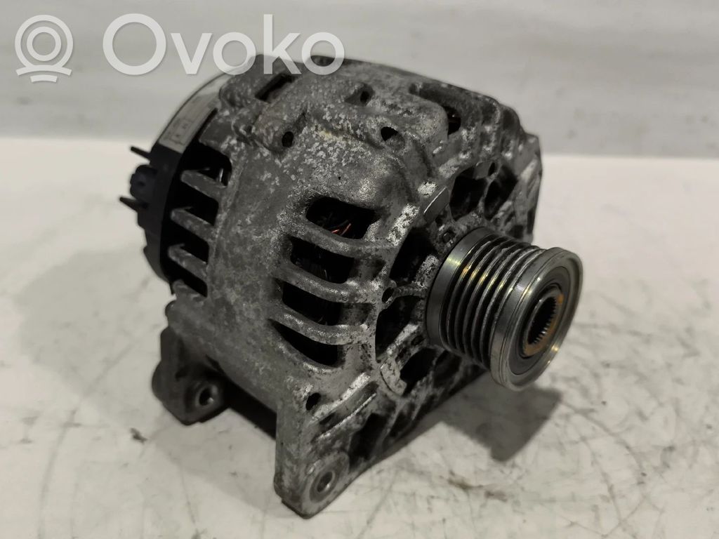 Renault Laguna II Alternador 