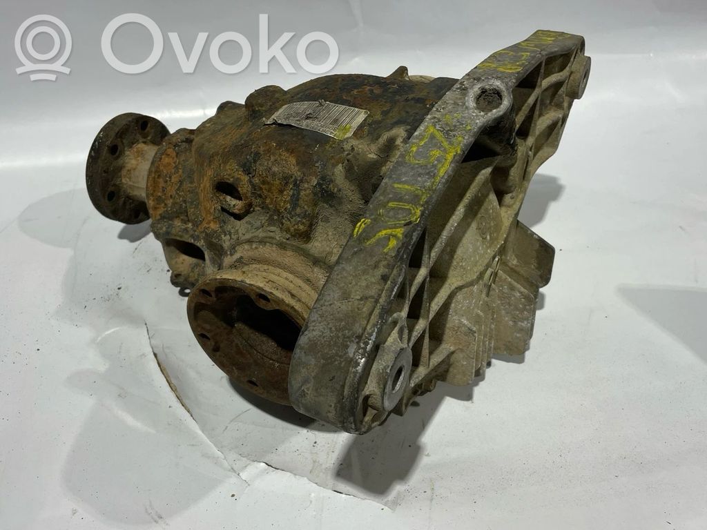 BMW 7 E38 Rear differential 