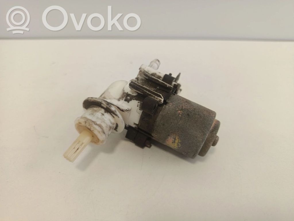 Windscreen/windshield washer pump   8112014