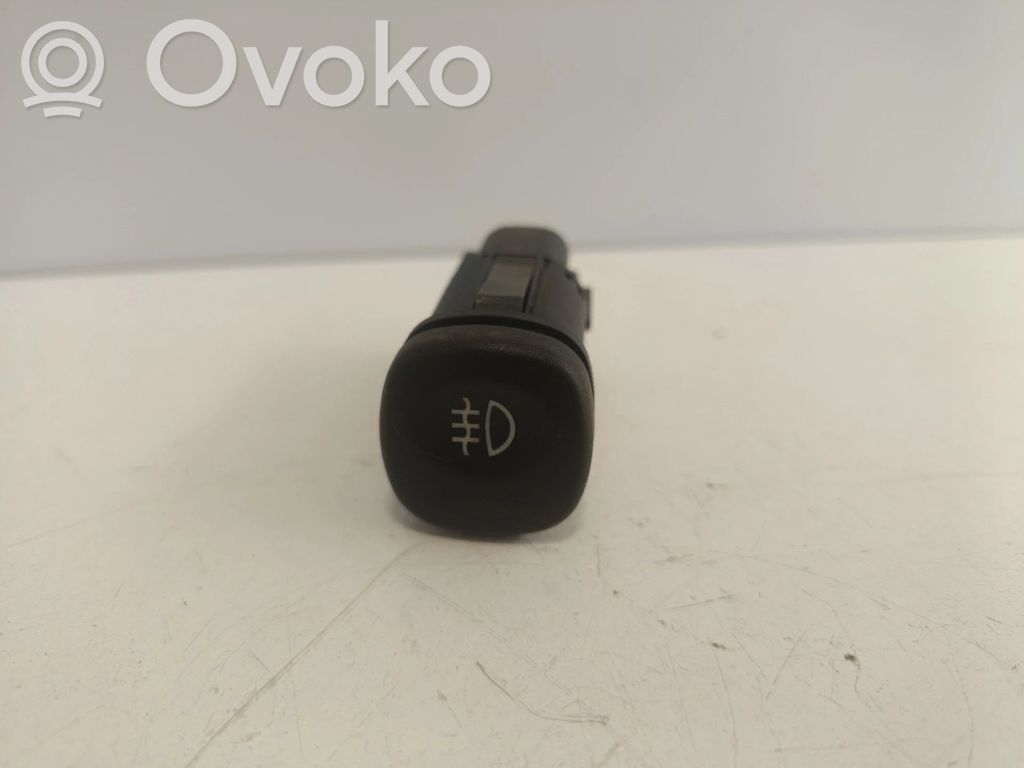 Mazda 121 SM Priešrūkinių žibintų jungtukas 